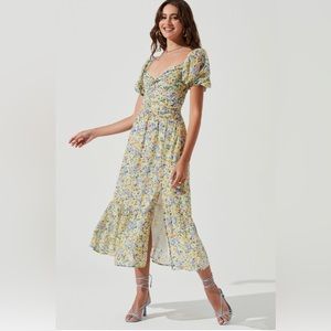 Astr IRMA FLORAL PUFF SLEEVE MIDI DRESS